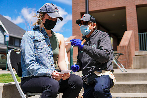 Pop Up Vaccine Clinic in Downtown Flagstaff