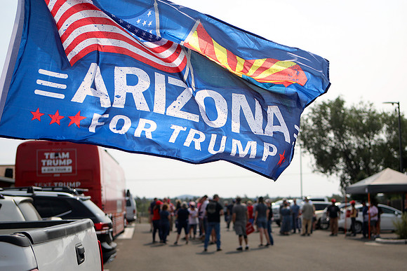 Team Trump Rolls Through Flagstaff